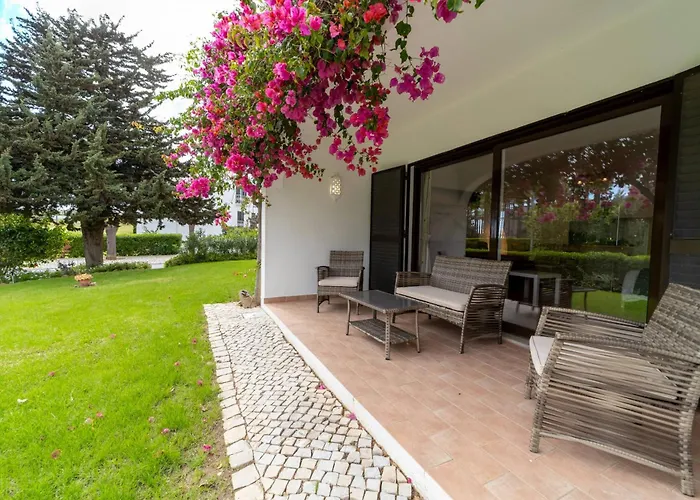 Appartement 77 - Sao Rafael By Hellovacations *