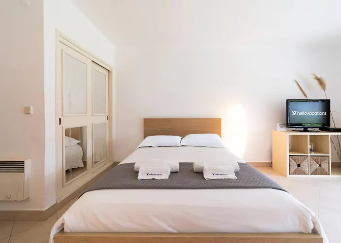 Appartement 77 - Sao Rafael By Hellovacations