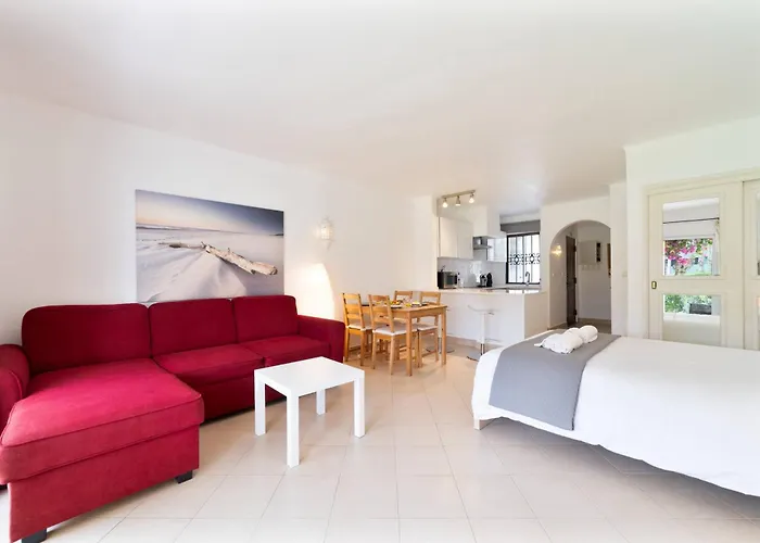 Apartman 77 - Sao Rafael By Hellovacations